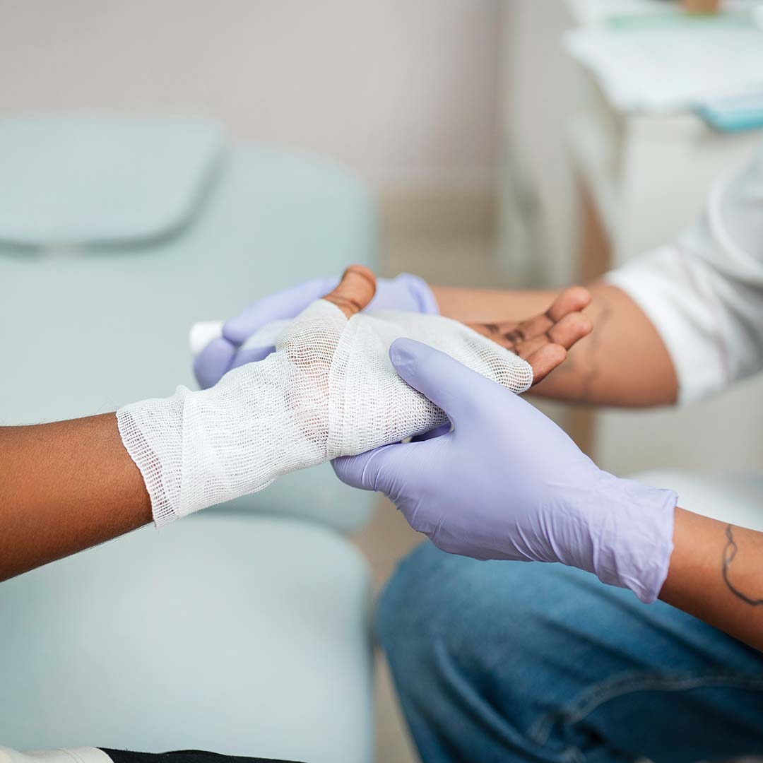 Illinois Workers' Comp Lawyers - Trusted Warehouse Worker Injury Lawyer in La Grange Park, IL - Medical treatment support Illinois Workers Comp Lawyers - Trusted Warehouse Worker Injury Lawyer in La Grange Park IL - Medical treatment support